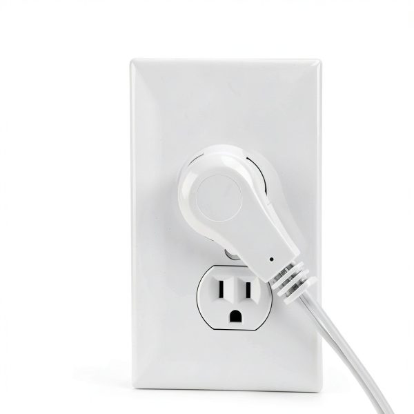 GE 3-Outlet Flat Extension Cord 8 Ft Grounded White Power Strip-4